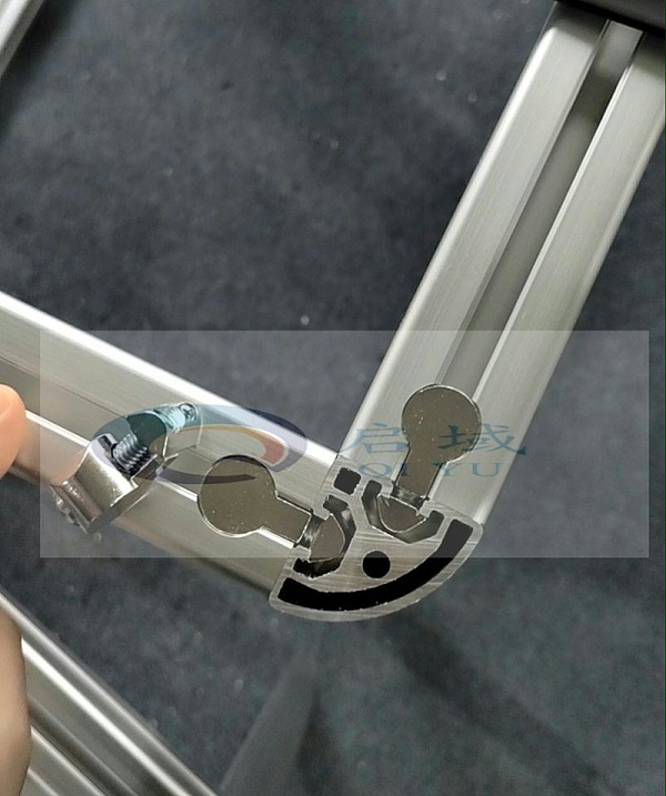 铝型材和圆弧型材安装图 铝型材和圆弧型材安装图