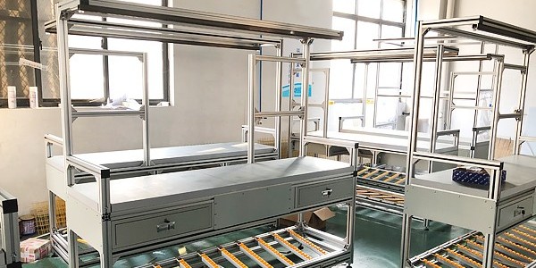 铝合金型材工作台和角铝的搭配使用介绍