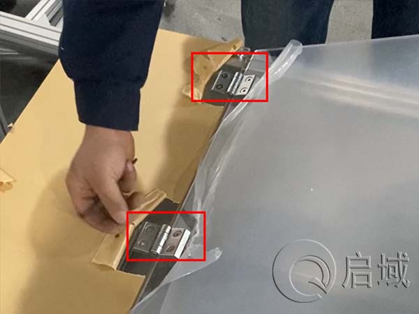 合页安装亚克力板