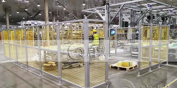 铝型材安全围栏安装不同挡板用途