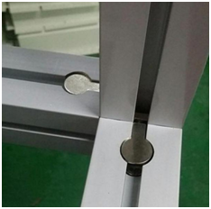 内置连接件安装图