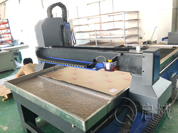 亚克力板雕刻机设备