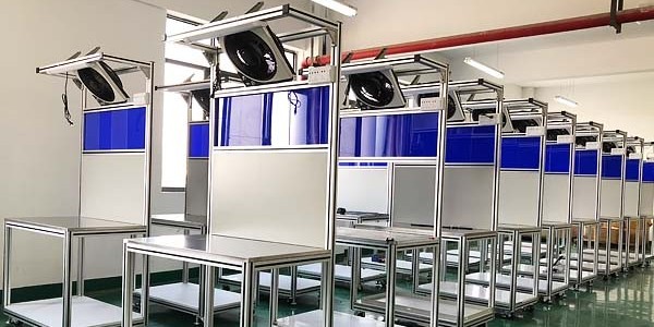 <i style='color:red'>铝合金型材工作台</i>的定制加工流程